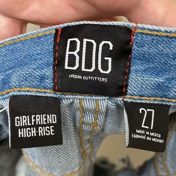 BDG Distressed Girlfriend High Rise Shorts Size 27 - Picture 2 of 6